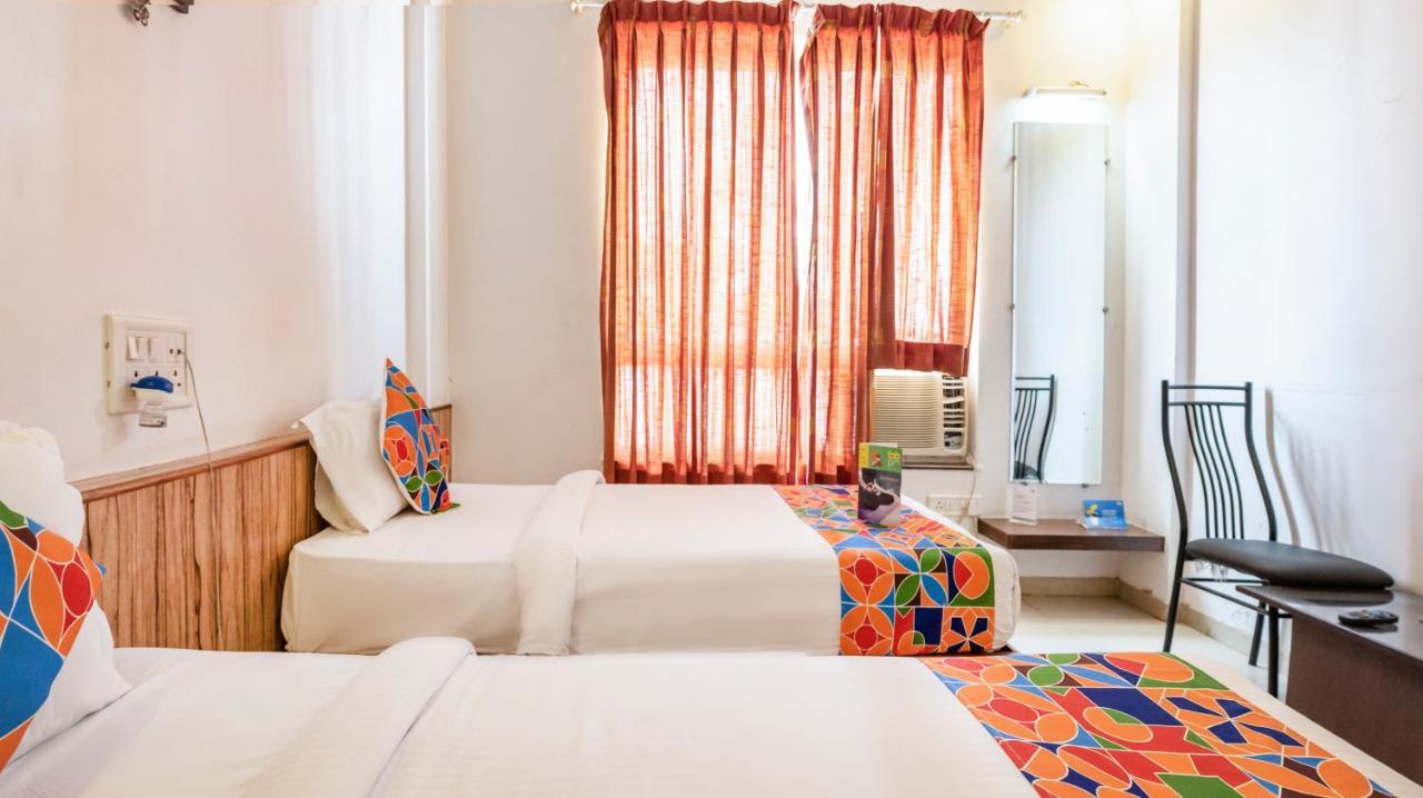 Oyo 24197 Saptaruchi Hotel Pimpri-Chinchwad Екстериор снимка